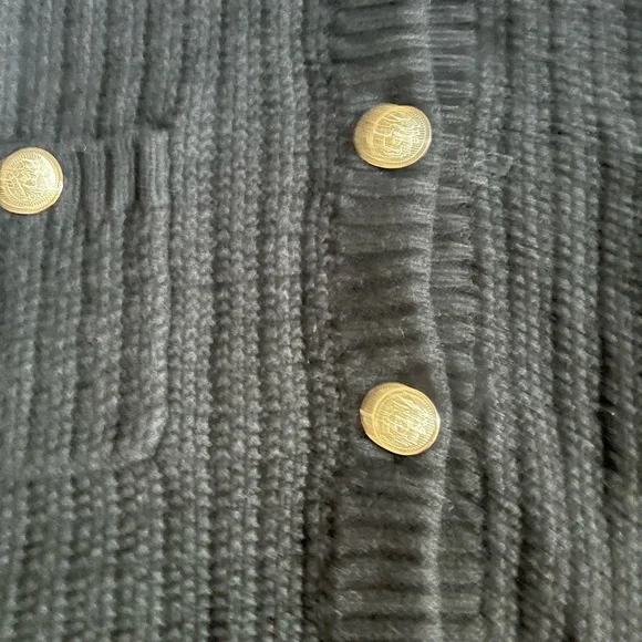 H&M Short Sleeve Crop Sweater - Picture 3 of 3